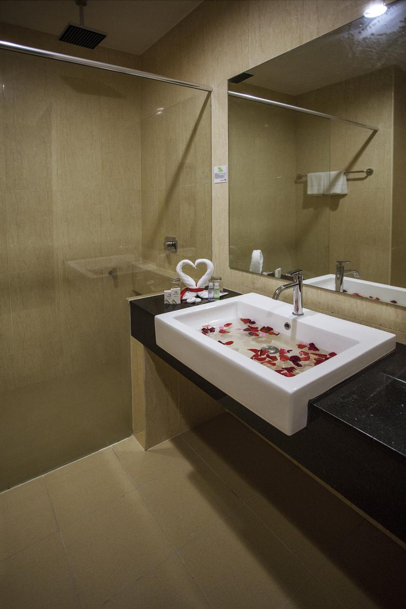 Superior Double Room,690884664:JPEG