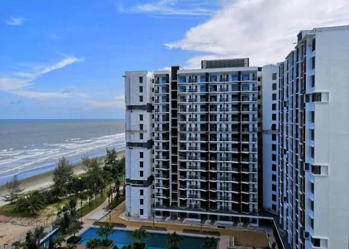 Timurbay Seafront Residence By Hardinahomes